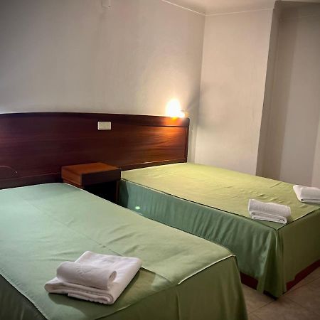 Residencial Casa Velha Hotel Pampilhosa da Serra Luaran gambar