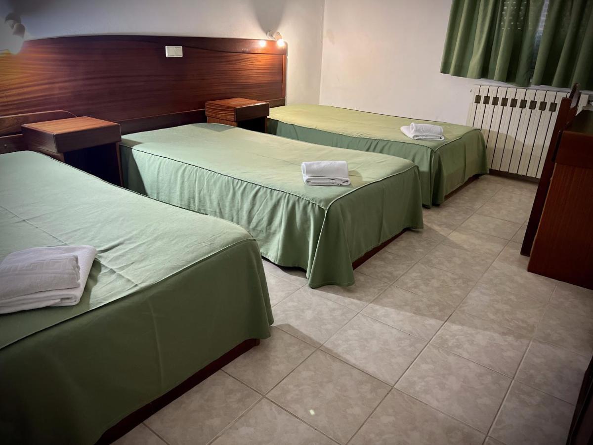 Residencial Casa Velha Hotel Pampilhosa da Serra Luaran gambar